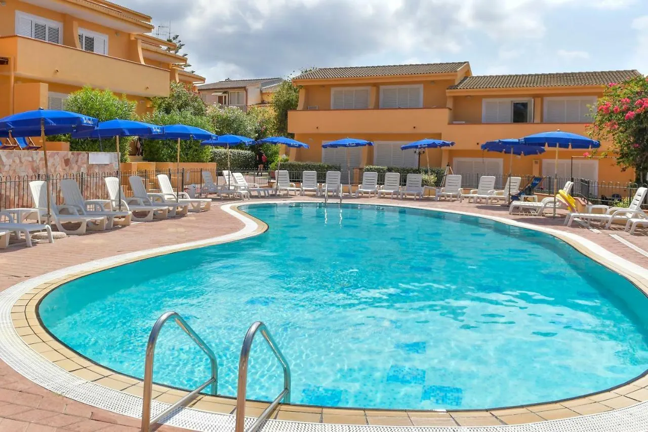 Residence Le Onde Badesi Italy