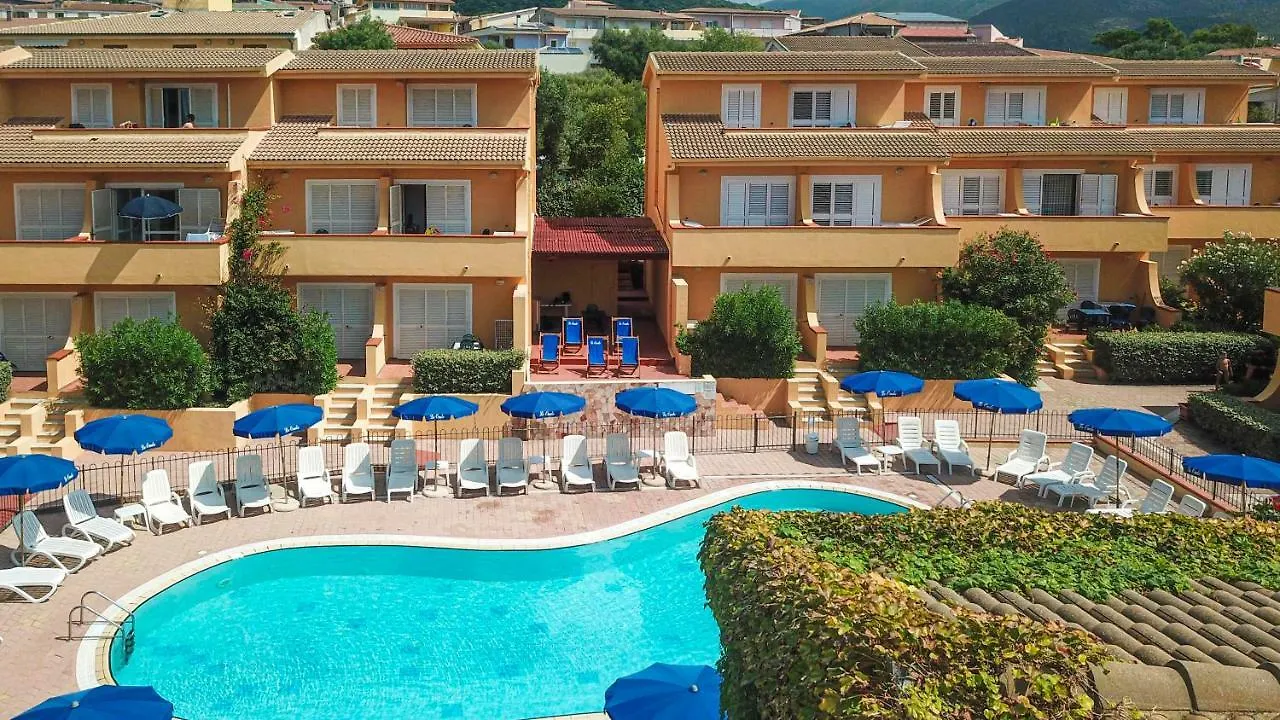 Residence Le Onde Badesi Italy