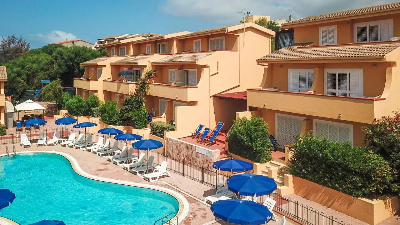 Residence Le Onde Badesi Italy